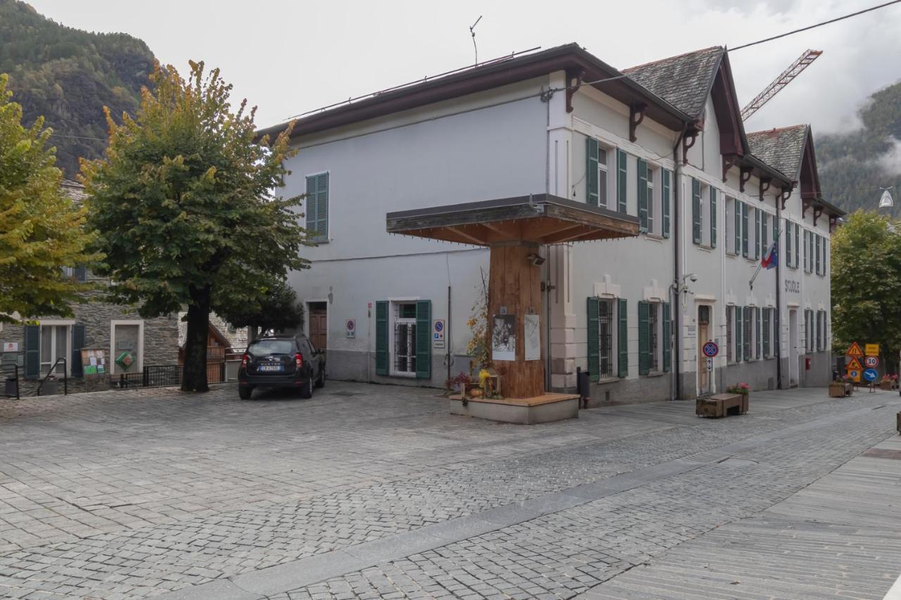 Ihost Flat - Valmalenco Centro Apartment Chiesa in Valmalenco Luaran gambar