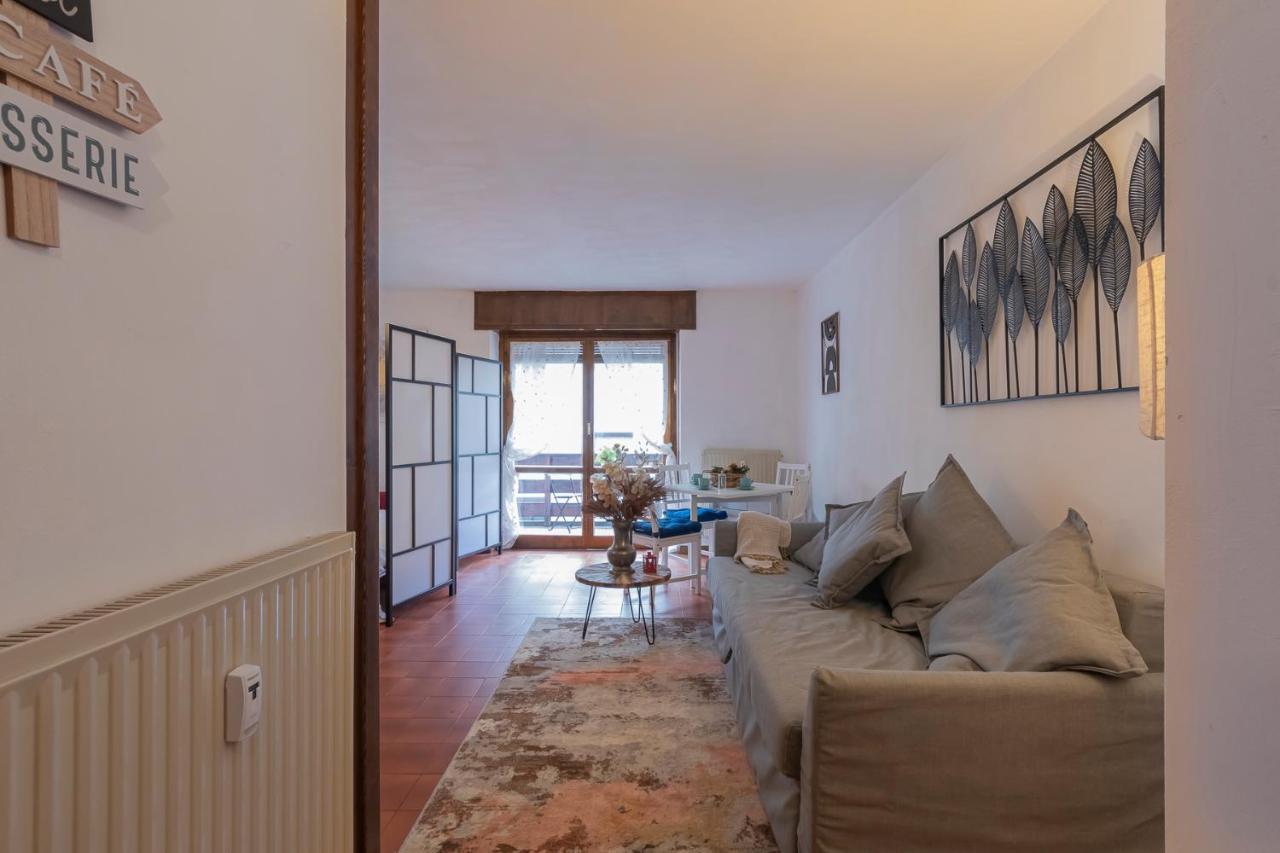 Ihost Flat - Valmalenco Centro Apartment Chiesa in Valmalenco Luaran gambar